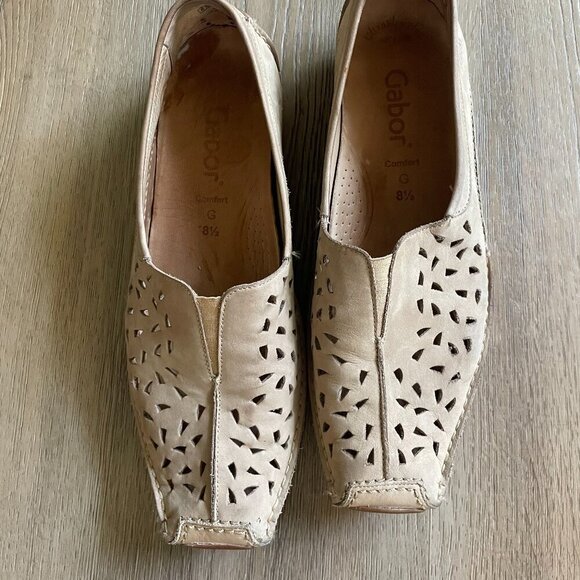 GABOR WOMEN'S ULTRA FLEX PERFORATED LEATHER DRIVING LOAFER TAN SZ 8 1/2! - Picture 2 of 9